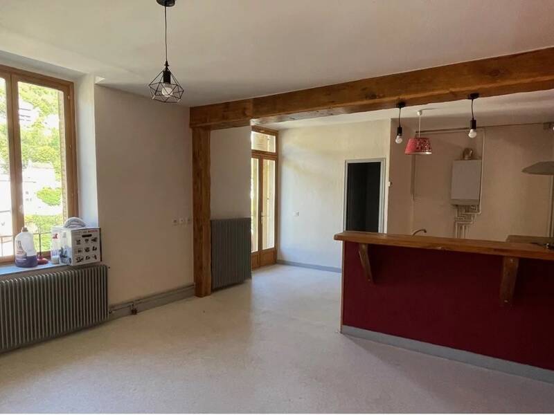 Maison à louer, 84m², SAINT CLAUDE