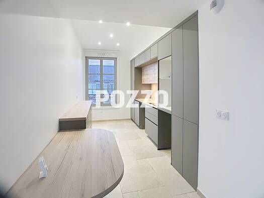 Appartement à louer - Première occupation 990 € 3 pièces 2 chambres 76 m² Étage 2/3 Centre Ville Avranches 50300