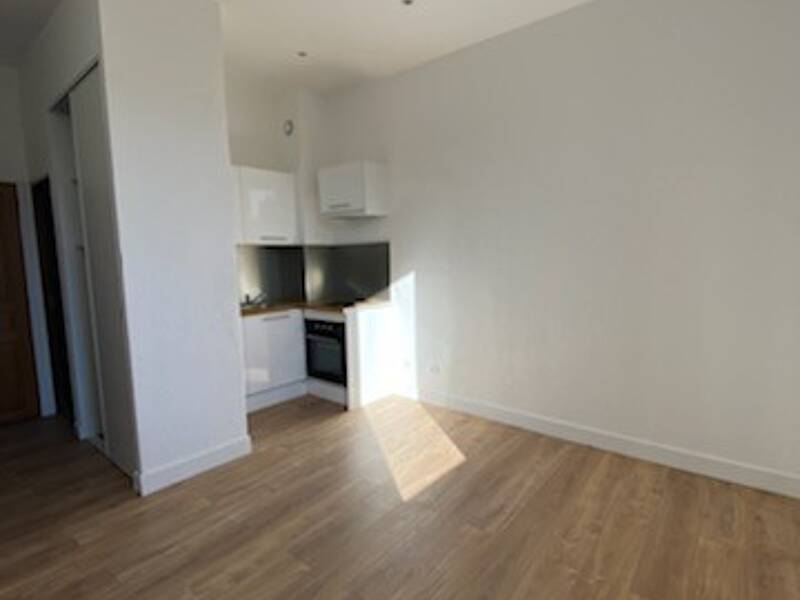 Maison à louer, 20m², MARSEILLE 8E