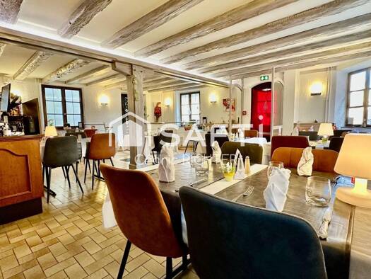 Local commercial à vendre 550 834 € 383 m² de surface de vente Ville 67220