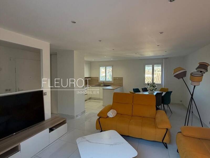 Maison à louer, 66m², LA CIOTAT