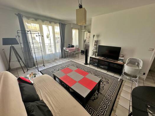 Appartement à vendre 169 900 € 2 pièces 1 chambre 52 m² Chennevieres Conflans-Sainte-Honorine 78700