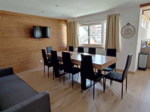 Appartement à vendre 322 000 € 5 pièces 4 chambres 66,2 m² RDC Saint François Longchamp 73130