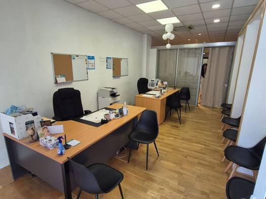 Local commercial à vendre 105 000 € 47 m² de surface de vente Les Chartreux Marseille 4ème arrondissement 13004