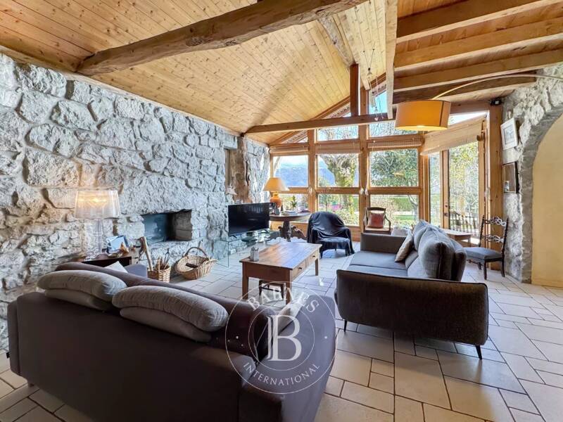 Maison à vendre, 197m², CHAMBERY