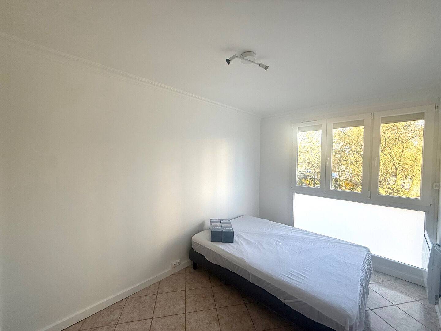 Maison à louer, 36m², VILLENEUVE LA GARENNE