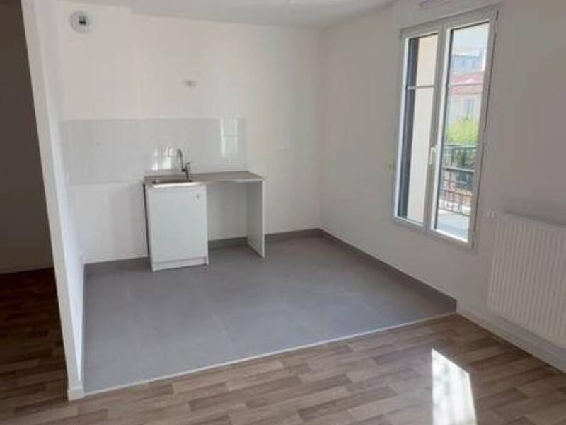 Maison à louer, 28m², SAINT MAUR DES FOSSES