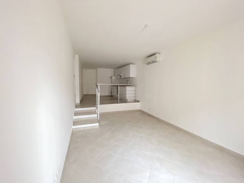 Maison à louer, 50m², TOURVES