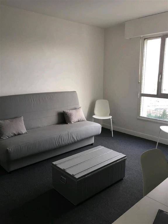 Maison à louer, 18m², COURBEVOIE