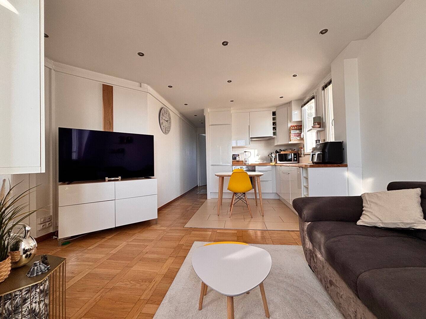 Maison à louer, 40m², COURBEVOIE