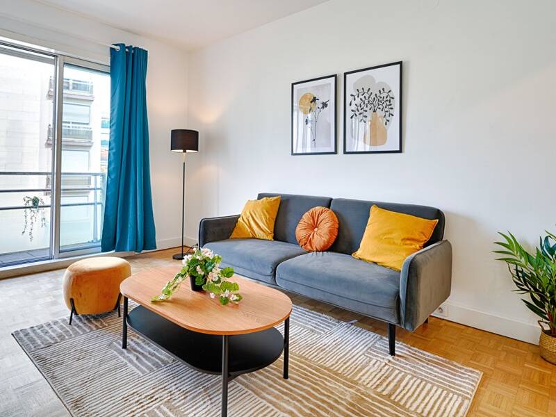 Maison à louer, 81m², PARIS 16E