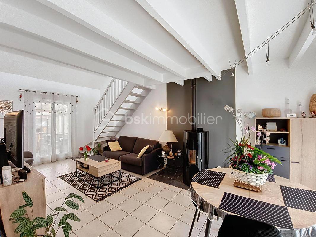 Maison à vendre, 134m², MOUSSY LE NEUF