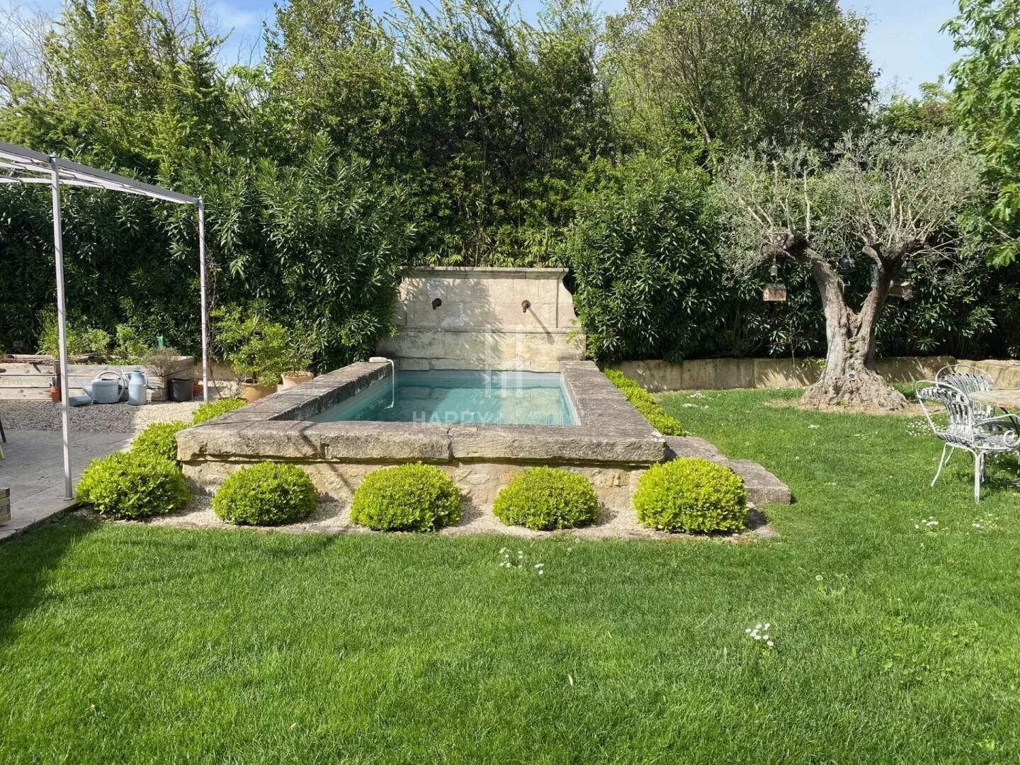 Maison à vendre, 300m², MOURIES