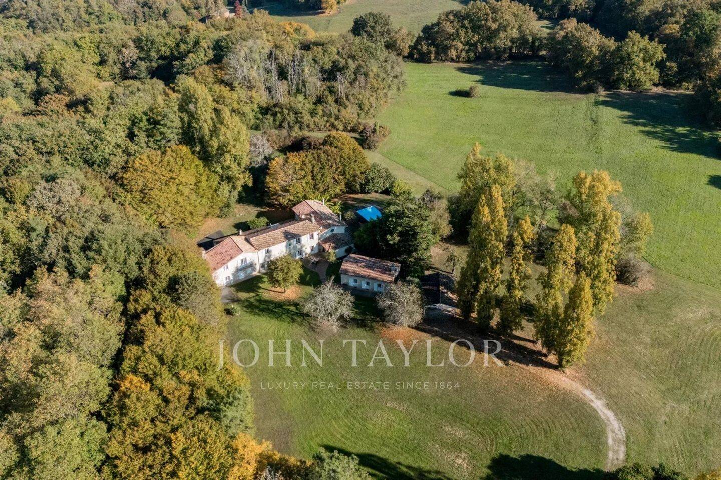 Maison à vendre, 455m², LATRESNE