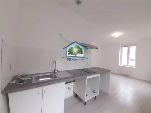 Appartement à louer 450 € 1 pièce 27,1 m² RDC Eygurande 19340