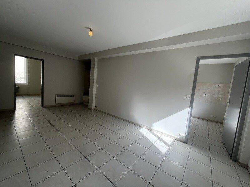 Maison à louer, 69m², MONTPON MENESTEROL