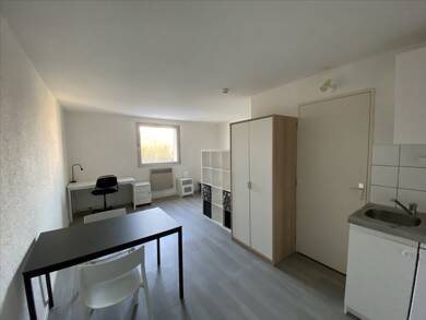 Appartement à louer 465 € 1 pièce 24 m² Étage 3/1 Brabois Prieure Vandoeuvre les Nancy 54500