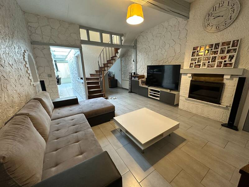 Maison à vendre, 228m², PONT SUR YONNE