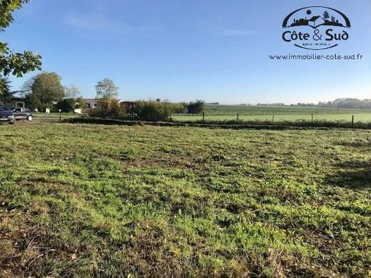 Terrain à vendre 127 200 € 1 603 m² de terrain Saint-Médard-d'Aunis 17220