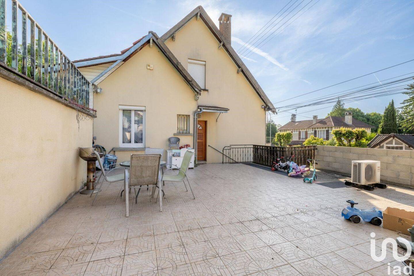Maison à vendre, 100m², JUZIERS