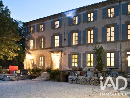 Demeure à vendre 1 657 000 € 10 pièces 8 chambres 591,73 m² 4 472 m² de terrain Montmeyran 26120