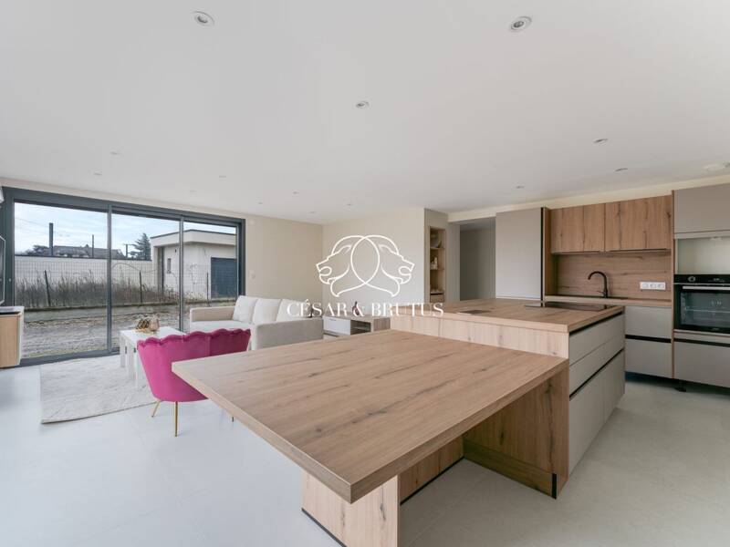 Maison à vendre, 134m², DECINES CHARPIEU