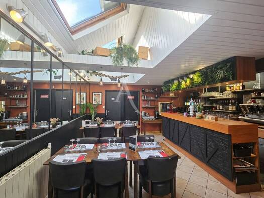 Restaurant à vendre Fonds de commerce 270 000 € 100 m² d'espace de restauration Le Crotoy 80550