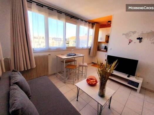 Studio à louer 1 240 € 1 pièce 25 m² disponible dès maintenant Réveil Matin Houilles 78800