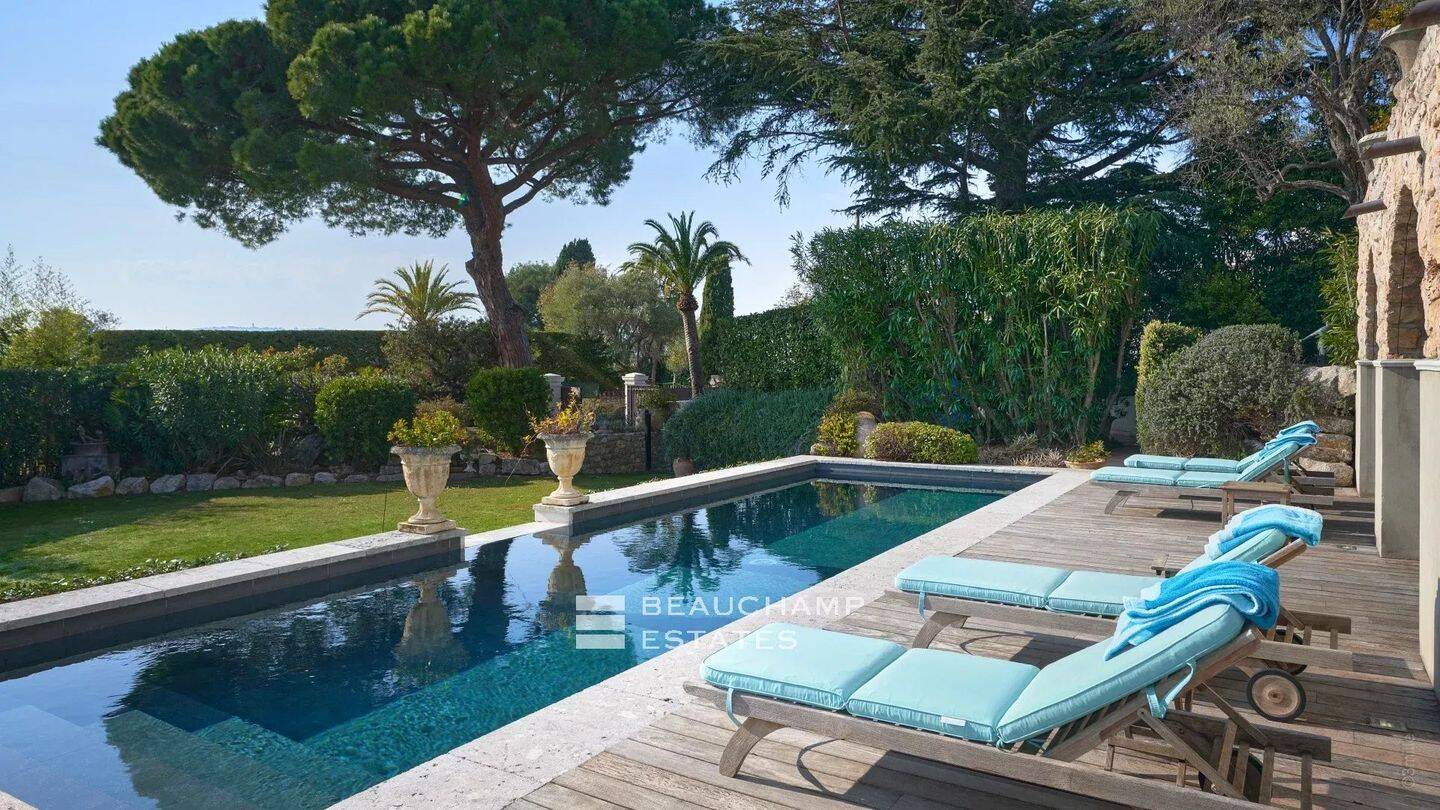 Maison à vendre, 300m², ANTIBES