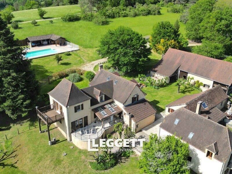 Maison à vendre, 359m², ROUFFIGNAC SAINT CERNIN DE REILHAC