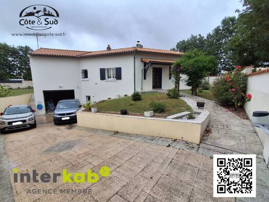 Maison à vendre 353 600 € 4 pièces 3 chambres 131 m² 700 m² de terrain Le Thou 17290