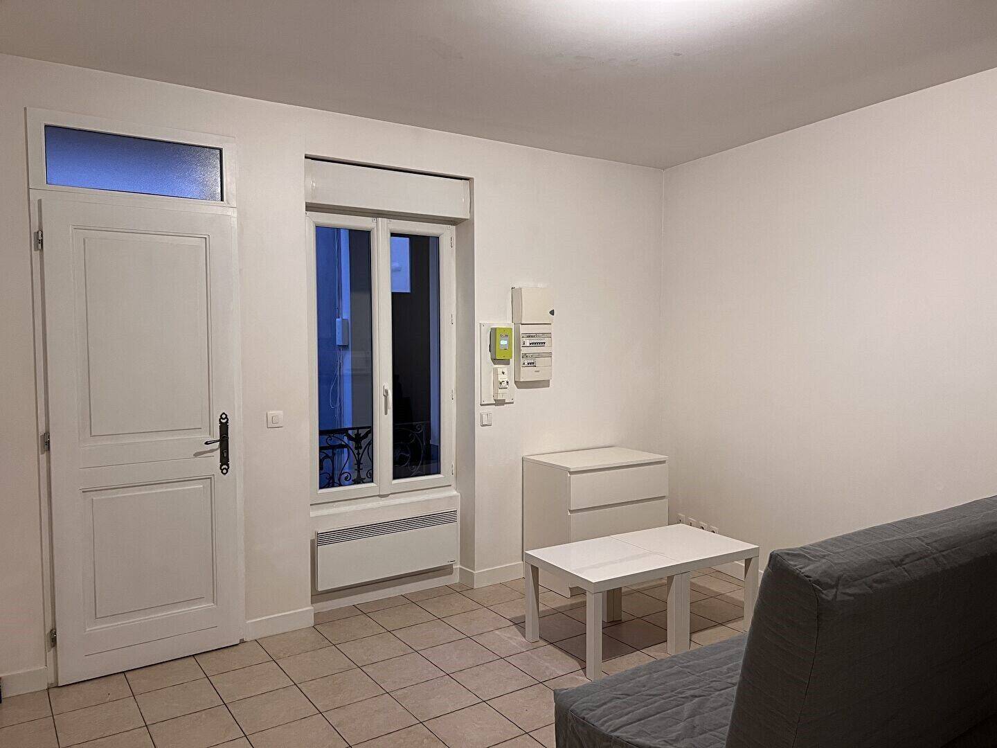 Maison à louer, 24m², NANTERRE