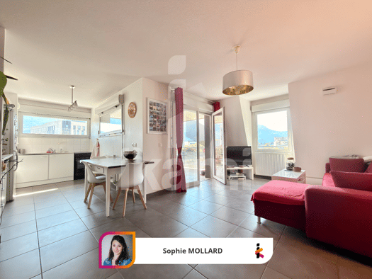 Appartement à vendre 180 000 € 3 pièces 2 chambres 67,04 m² Étage 4/4 Nord Est Saint-Martin-le-Vinoux 38950