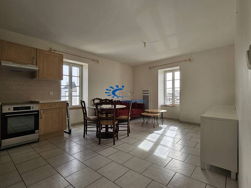 Maison à louer, 42m², SAINT ROGATIEN