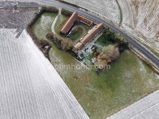 Ferme à vendre 599 000 € 15 pièces 6 chambres 295 m² 10 872 m² de terrain Rety 62720