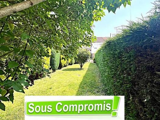 Maison à vendre 157 500 € 5 pièces 2 chambres 97,1 m² 217 m² de terrain Sud Est Annoeullin 59112
