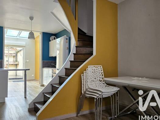 Maison de ville à louer 810 € 3 pièces 2 chambres 51,7 m² 12 m² de terrain Saint Honoré-Jeanne d'Arc Amiens 80000