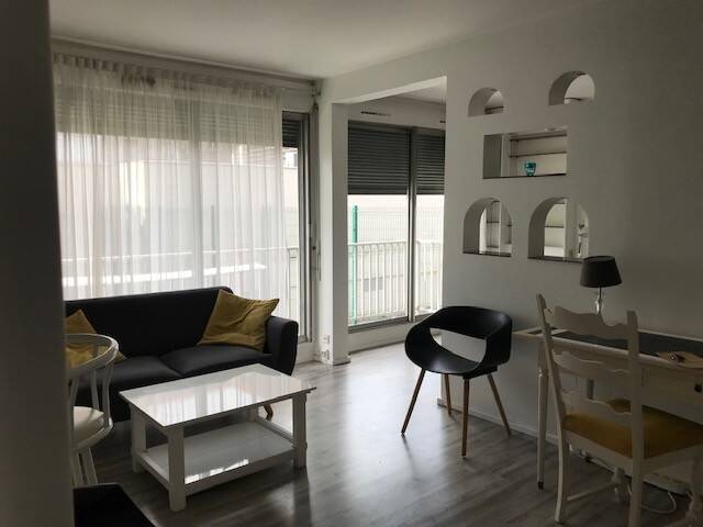 Maison à louer, 39m², COURBEVOIE