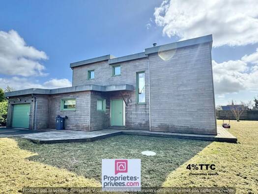 Maison à vendre 306 800 € 7 pièces 4 chambres 144 m² 820 m² de terrain Lanarvily 29260