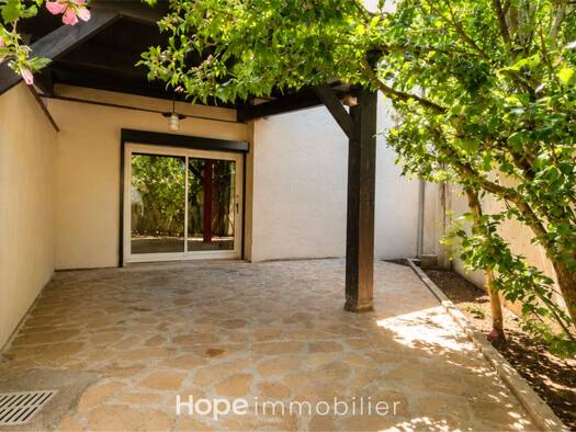 Maison à vendre 295 000 € 4 pièces 3 chambres 144 m² 25 m² de terrain Marcilly-d'Azergues 69380