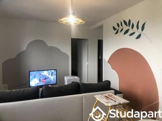 Appartement à louer 800 € 4 pièces 2 chambres 60 m² 4ème étage Chartreux Troyes 10000