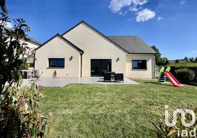 Maison à vendre 357 000 € 7 pièces 5 chambres 165 m² 441 m² de terrain Trangé 72650