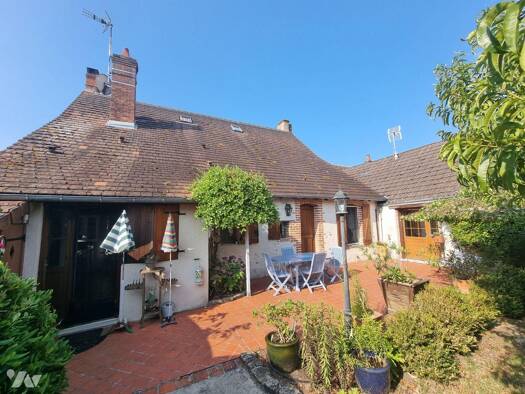 Maison à vendre 242 420 € 6 pièces 5 chambres 148 m² 804 m² de terrain Romorantin-Lanthenay 41200