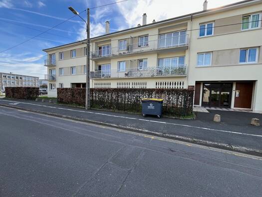 Appartement à vendre 144 000 € 2 pièces 1 chambre 46 m² Étage 2/2 Port Ouistreham 14150