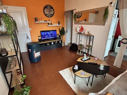 Immeuble à vendre 255 000 € 266 m² Ganges 34190