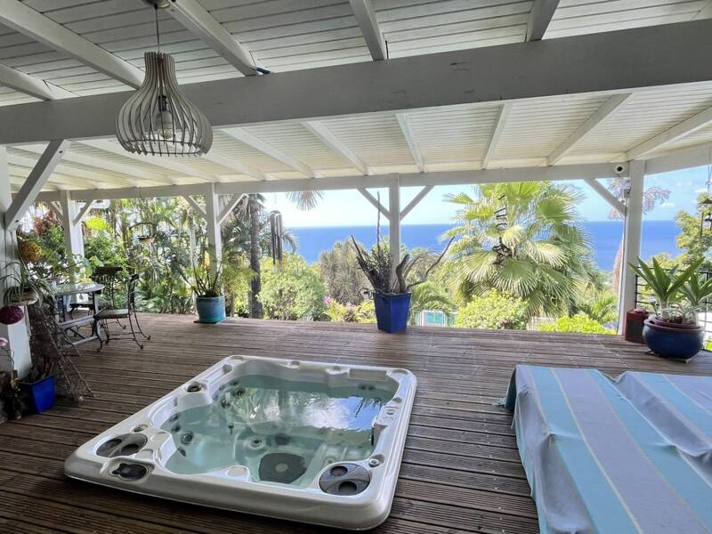 Maison à vendre, 382m², POINTE NOIRE