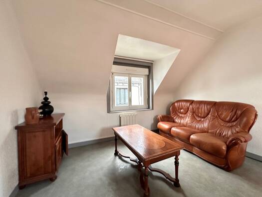 Appartement à louer 495 € 2 pièces 1 chambre 29,9 m² Étage 2/2 Centre Ville Paimpol 22500