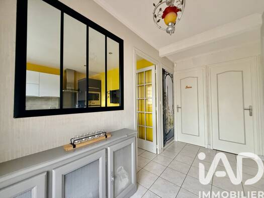 Maison à vendre 249 000 € 4 pièces 3 chambres 117 m² 1 619 m² de terrain Biard 86580