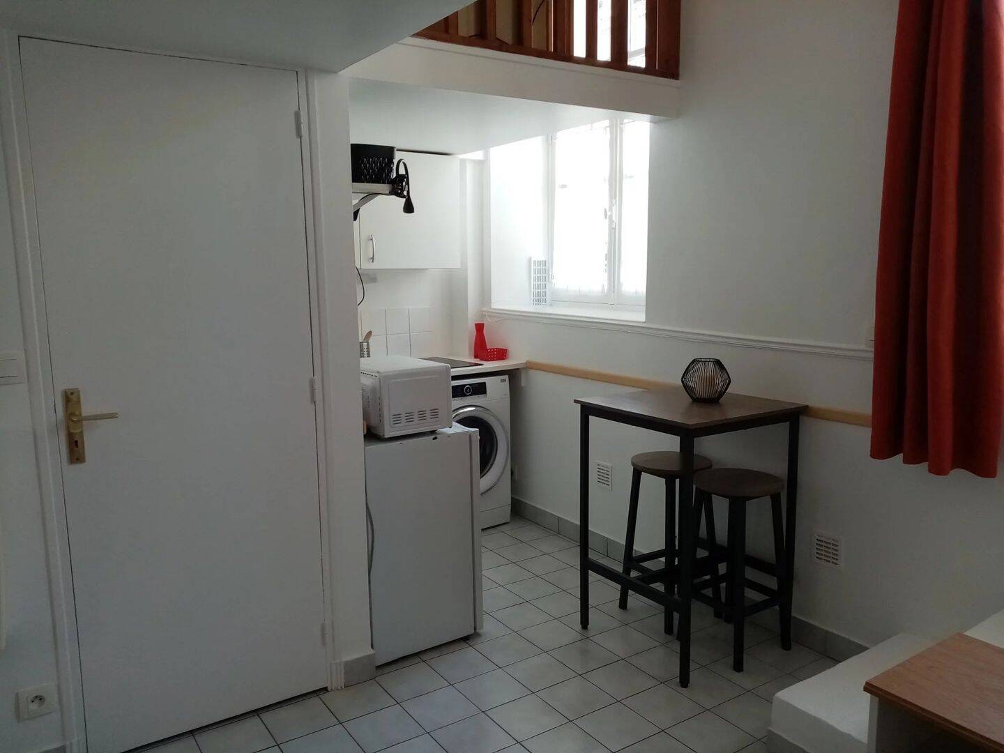 Maison à louer, 24m², VERSAILLES