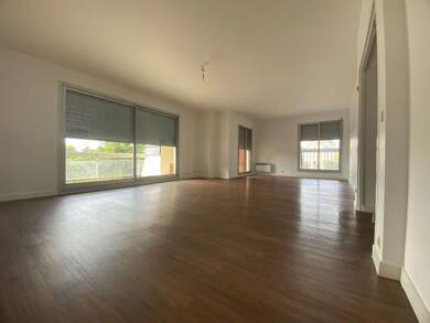 Appartement à louer 950 € 4 pièces 3 chambres 120 m² Romorantin Nord Romorantin-Lanthenay 41200